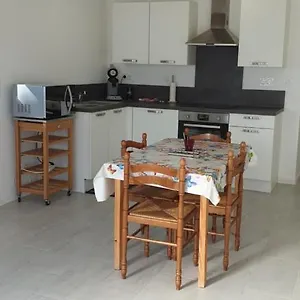Loue Joli T2,neuf, De 50m2, Dans Un Cadre Paisible Saint-Gervais-dʼAuvergne
